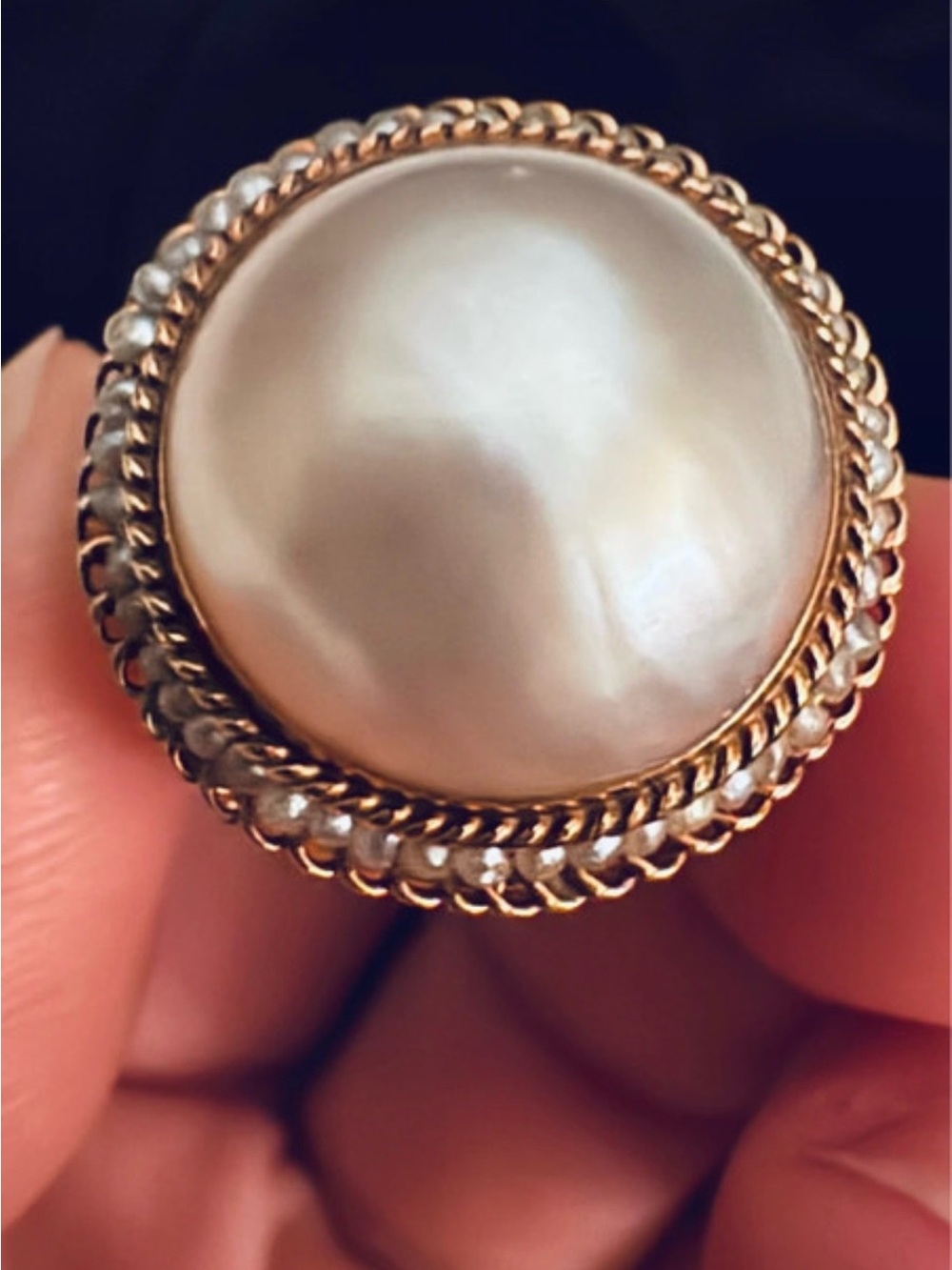 Classic Gold-Tone Pearl Statement Ring - White Pearl 14k